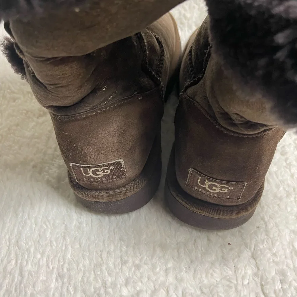 UGG Metallic Brown Shearling Boots Baley button sheepskin lining SZ8